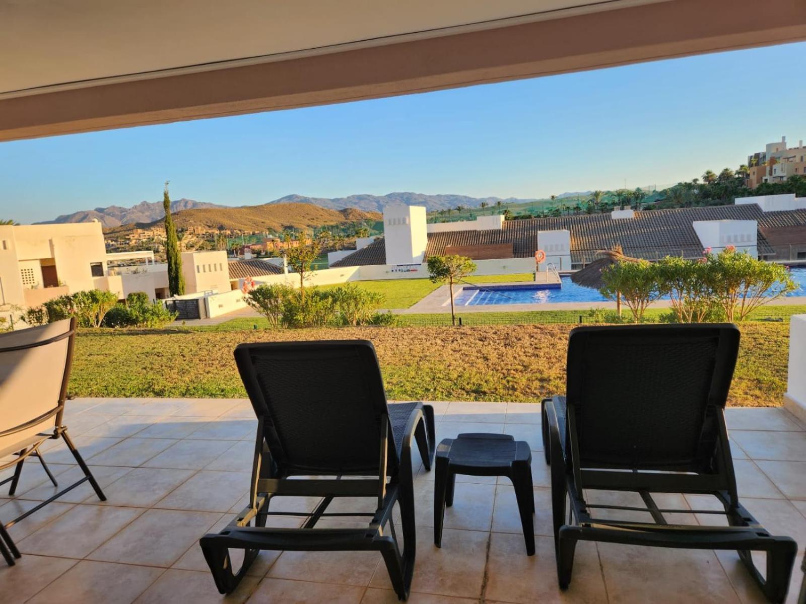 Bajo Con Vistas A La Piscina En Valle Del Este Golf Vera Luaran gambar
